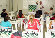 Curso de xadrez ♟️ 584 professores